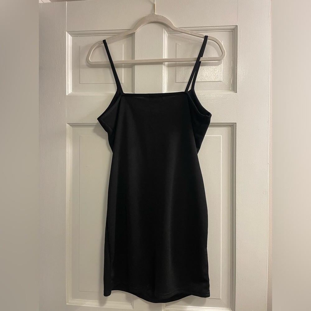 Pretty Little Thing Black Dress